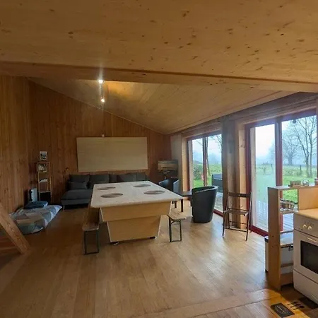 En Materiaux Naturels Sauna, Couchers De Soleil Et Chevaux